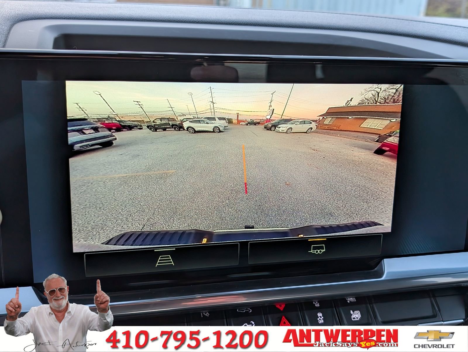 Used 2024 Chevrolet Silverado 2500 LT image 27