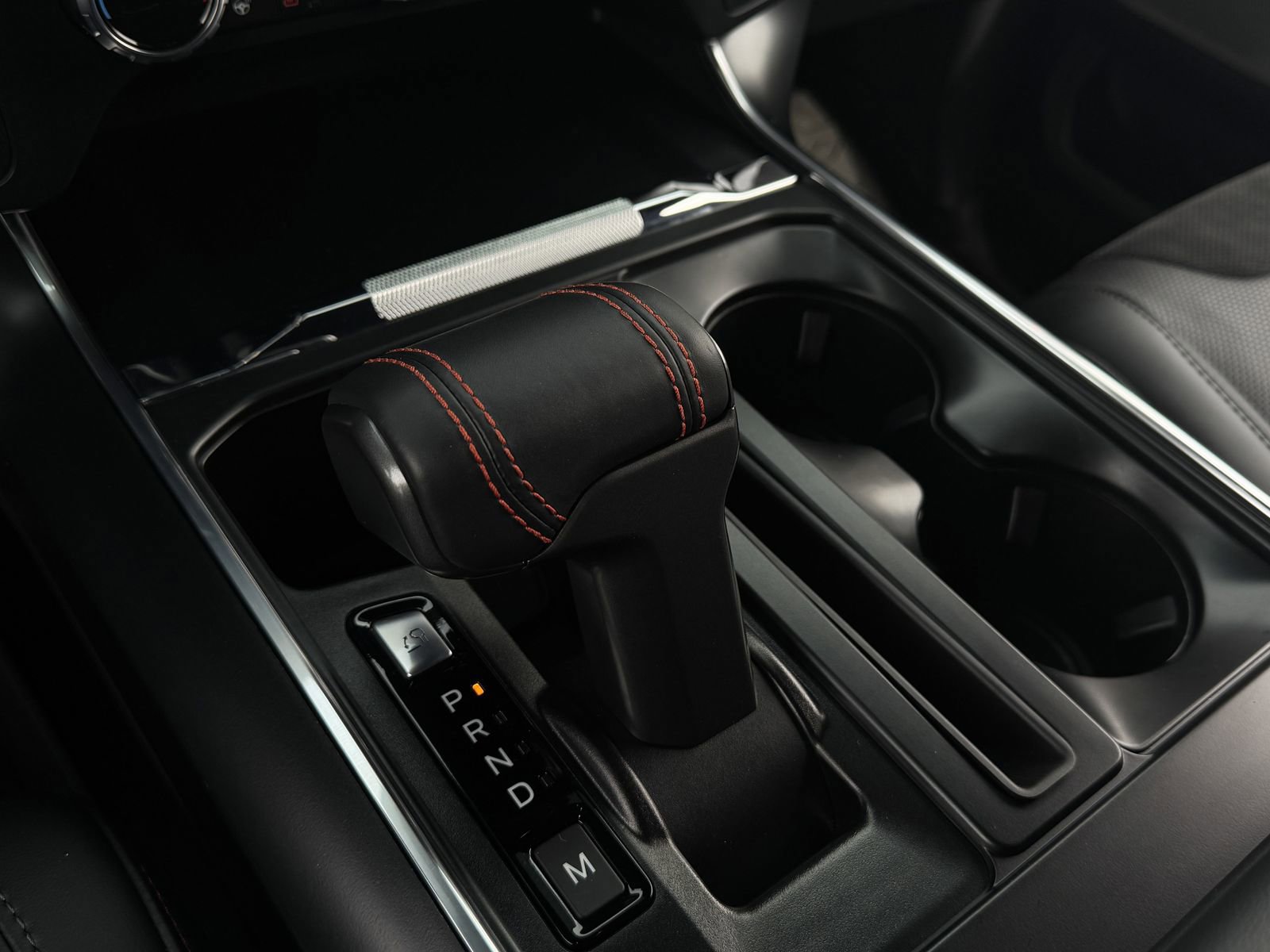 Used 2025 Ford F150 Raptor image 18