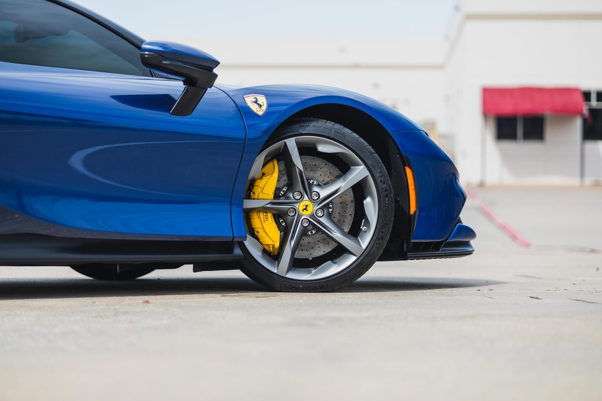 Used 2022 Ferrari SF90 Stradale image 9