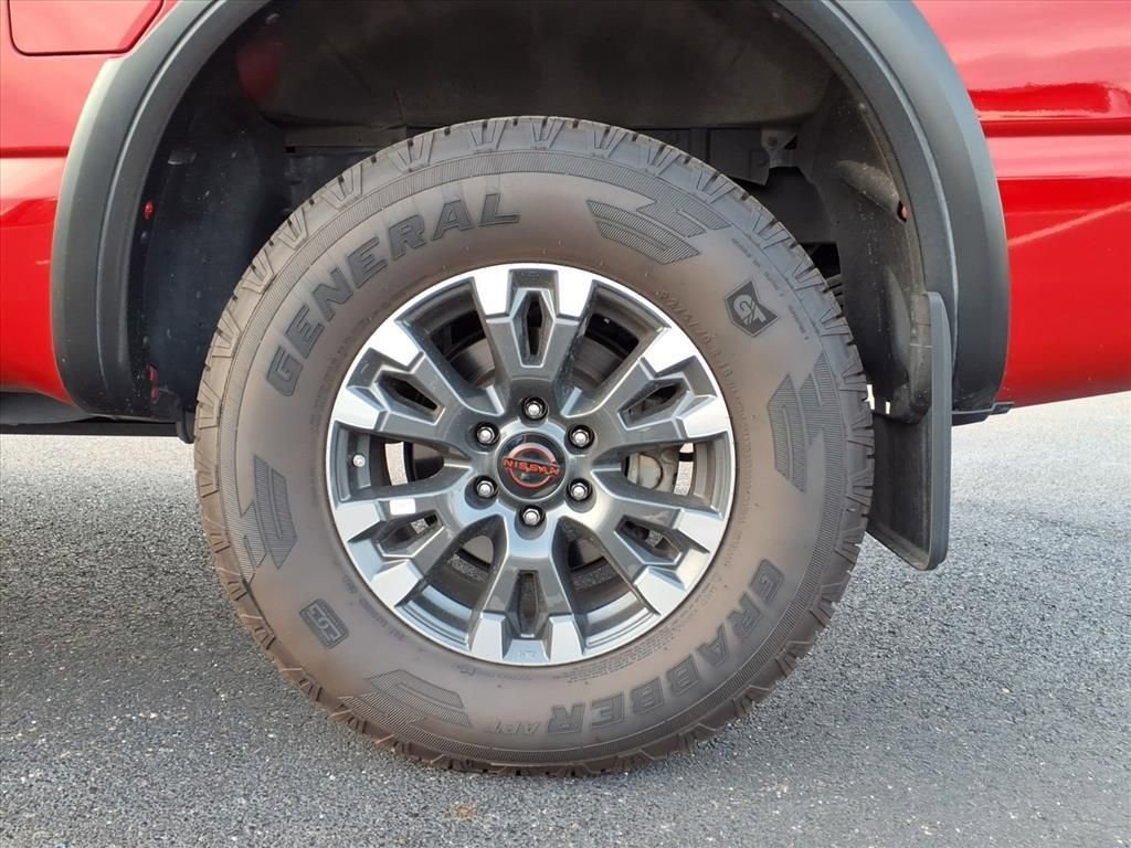 Used 2024 Nissan Titan PRO-4X w/ Pro-4x Utility Package image 19