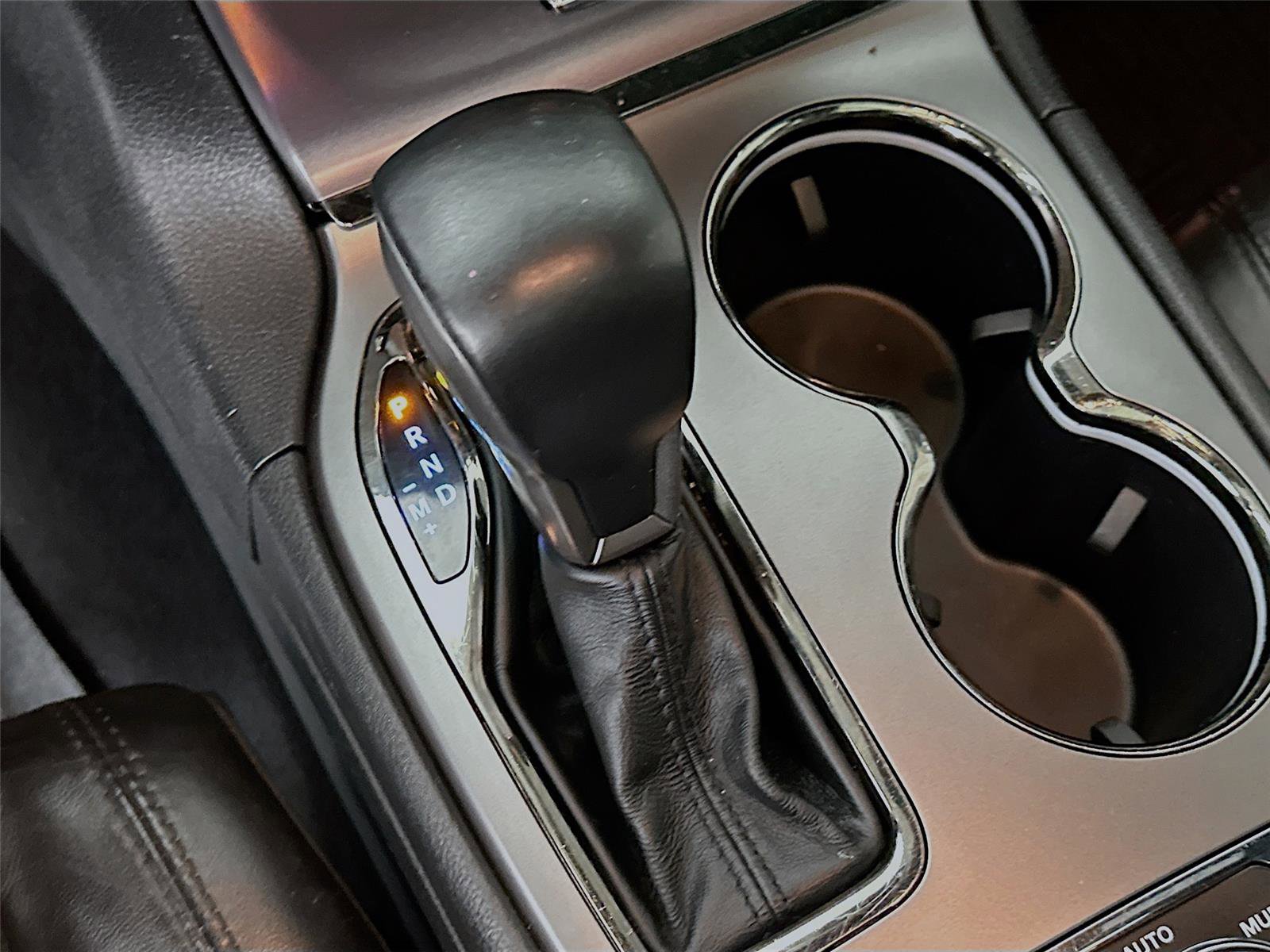 Used 2019 Jeep Grand Cherokee Limited X image 19