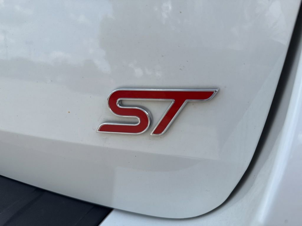 Used 2025 Ford Explorer ST AWD/4WD image 8