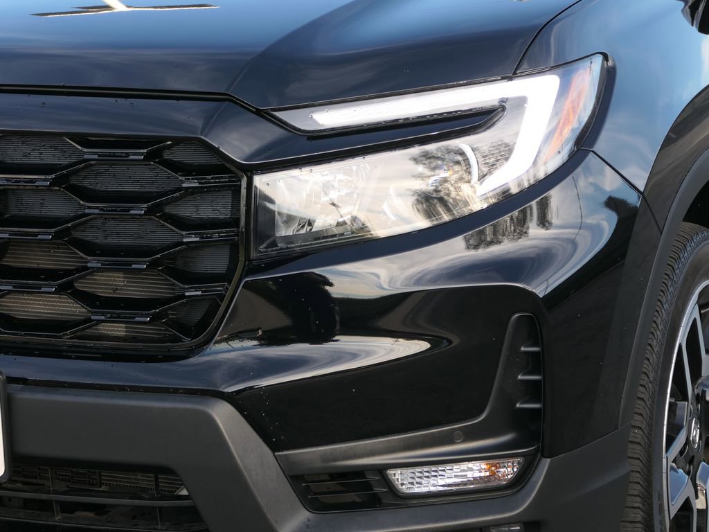 Used 2023 Honda Passport Elite image 9