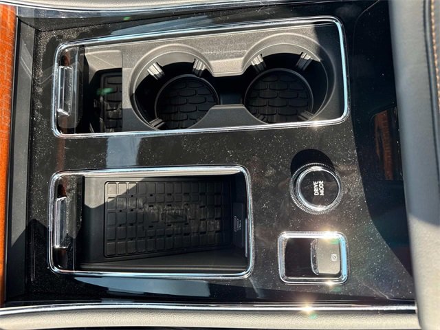 New 2025 Lincoln Aviator Black Label w/ Black Label Special Edition image 24