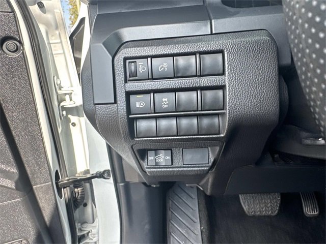 Used 2024 Toyota Tacoma SR image 29