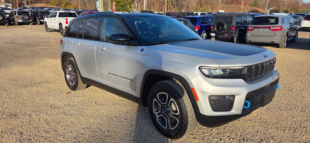 Used 2023 Jeep Grand Cherokee Trailhawk