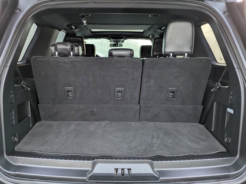 Used 2021 Ford Expedition XLT AWD/4WD image 13