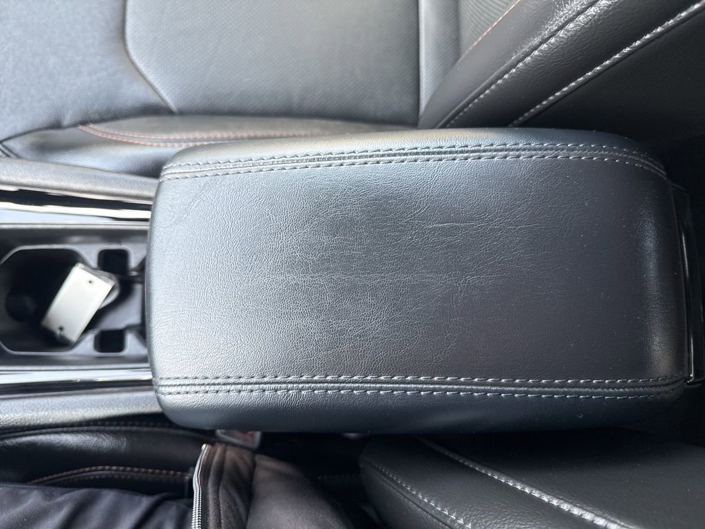 Used 2023 Jeep Compass Limited image 29