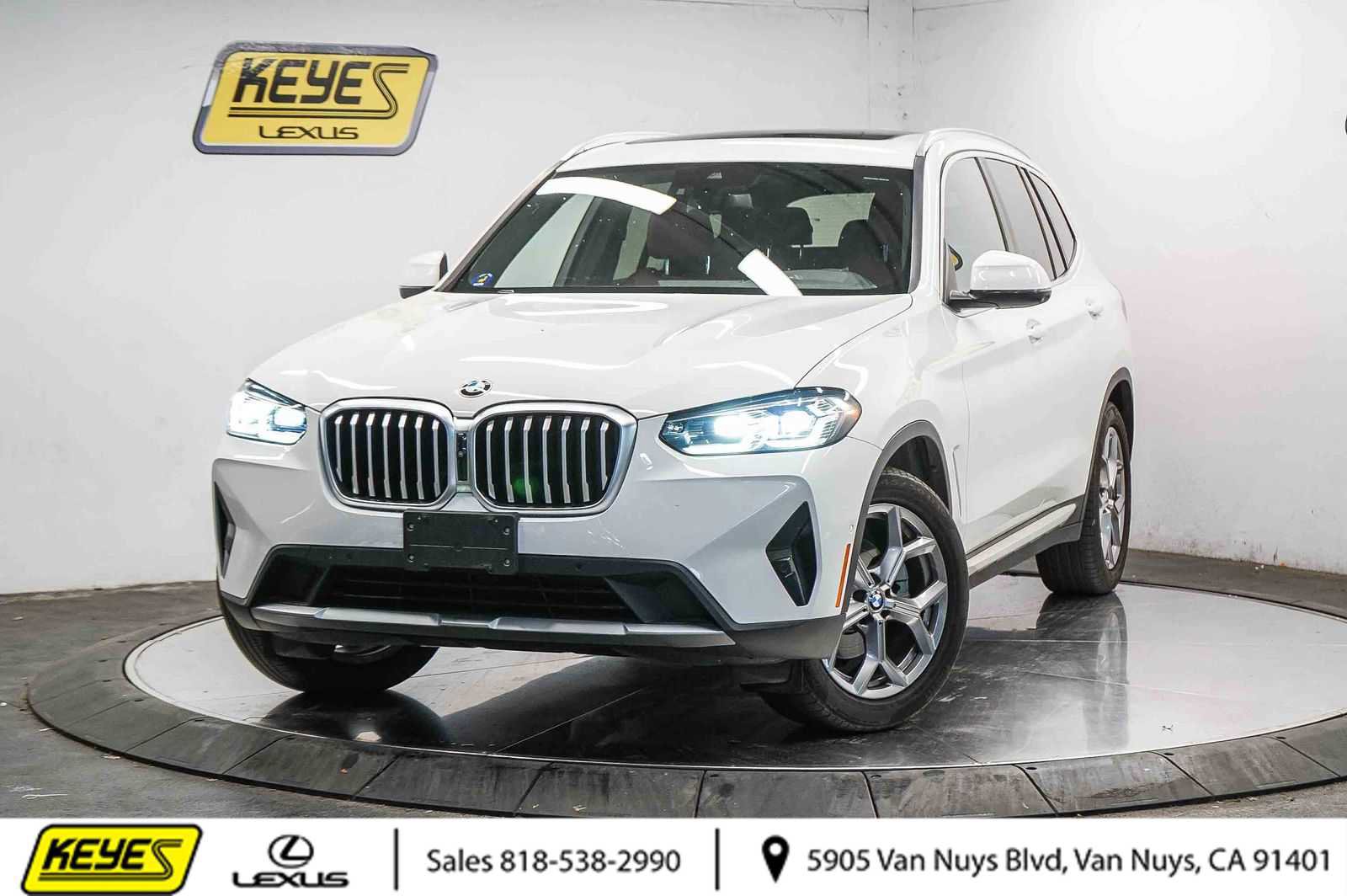 Used 2024 BMW X3 sDrive30i w/ Convenience Package RWD image 1
