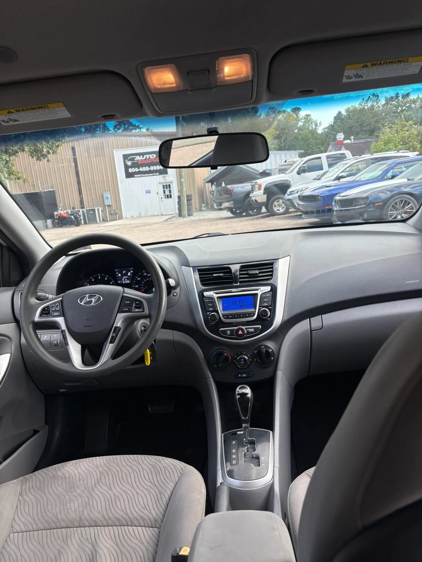 Used 2014 Hyundai Accent GLS w/ Option Group 2 FWD image 32