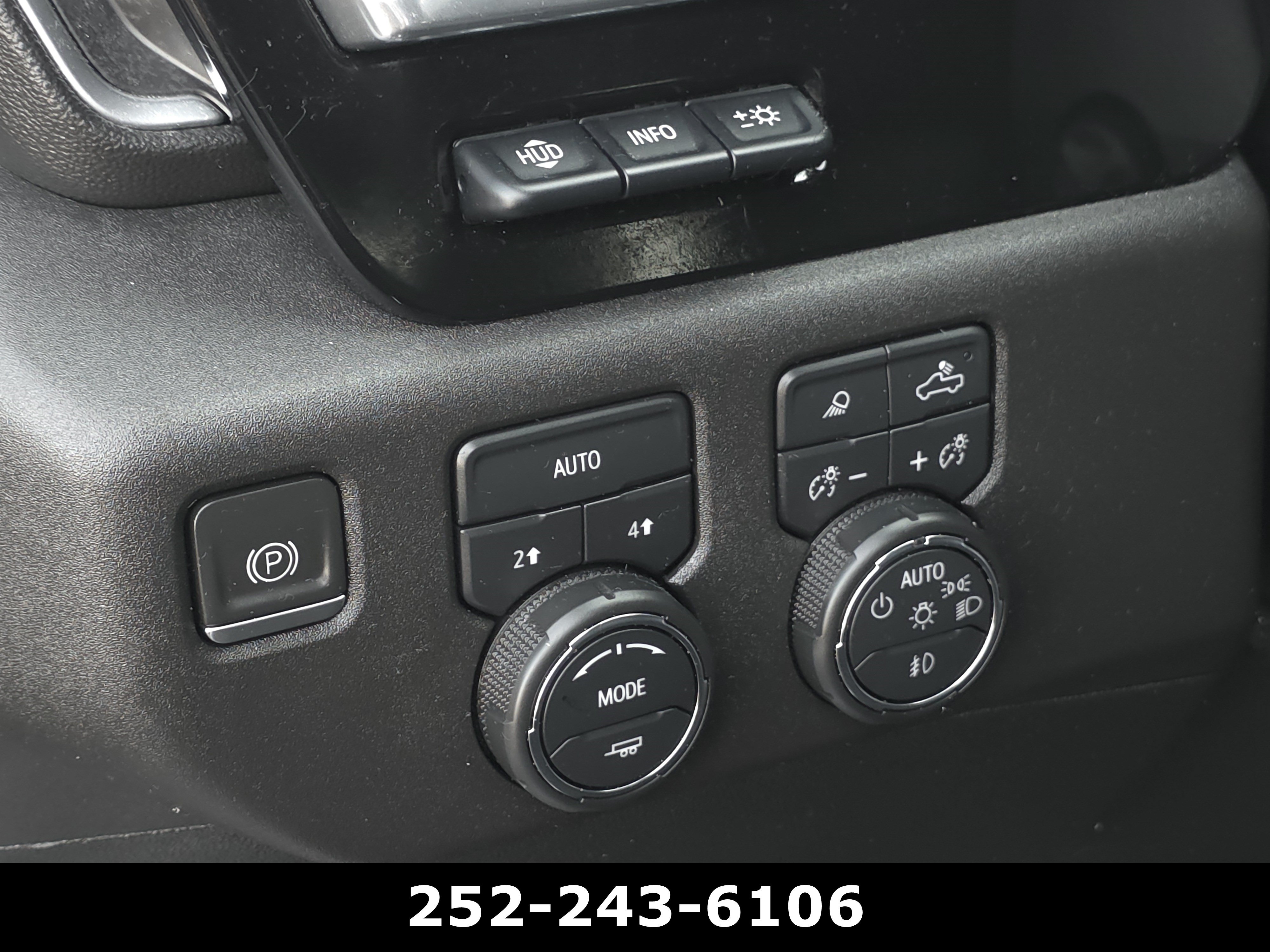Used 2023 Chevrolet Silverado 1500 LTZ w/ LTZ Premium Package AWD/4WD image 27