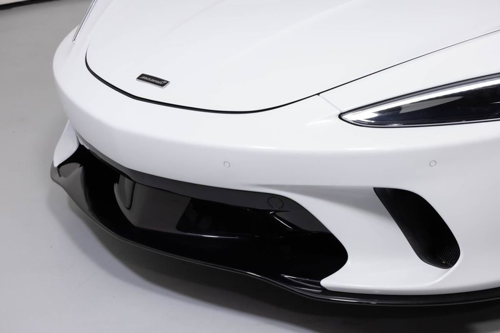 Used 2022 McLaren GT image 42