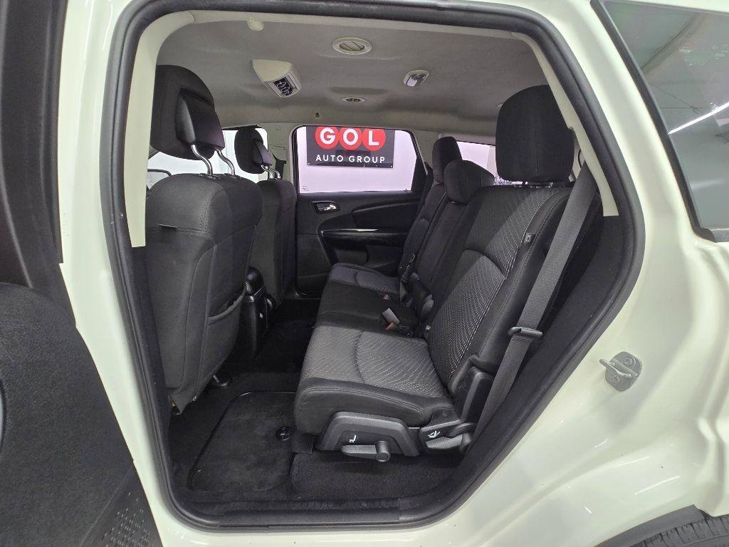 Used 2014 Dodge Journey American Value Package w/ Flexible Seating Group FWD image 12