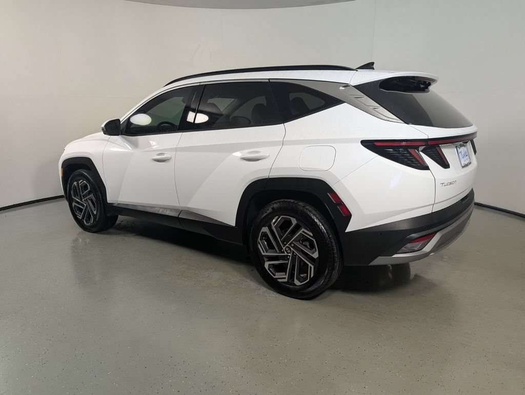 Certified 2025 Hyundai Tucson Limited AWD/4WD image 6