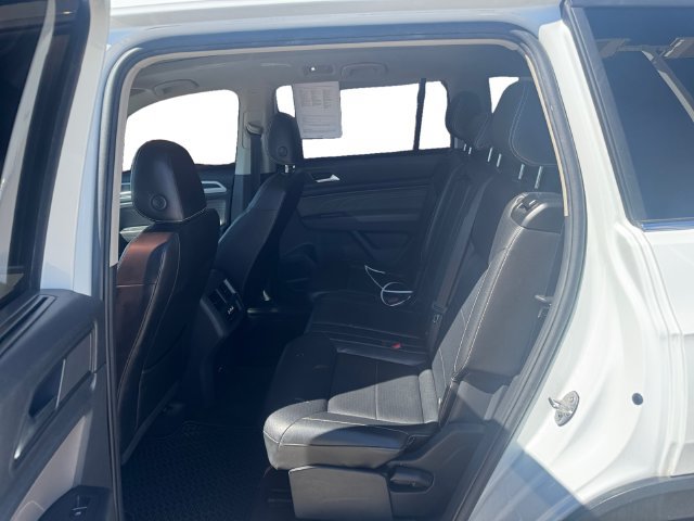 Used 2022 Volkswagen Atlas SE AWD/4WD image 11