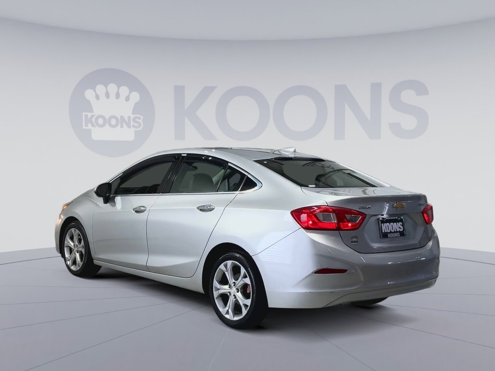 Used 2017 Chevrolet Cruze Premier image 8