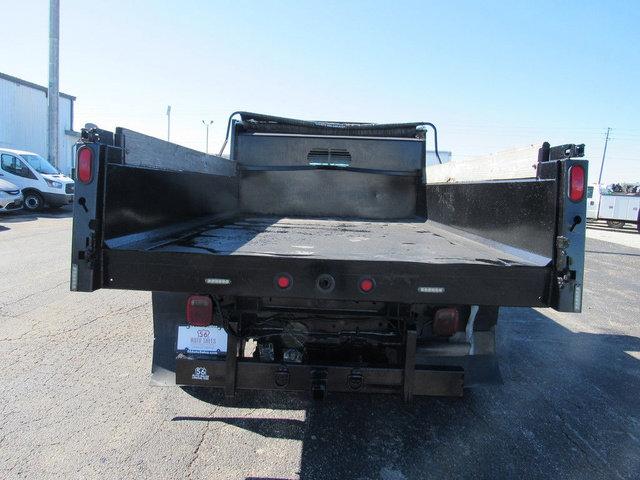 Used 2016 Ford F550 2WD Crew Cab Super Duty image 6