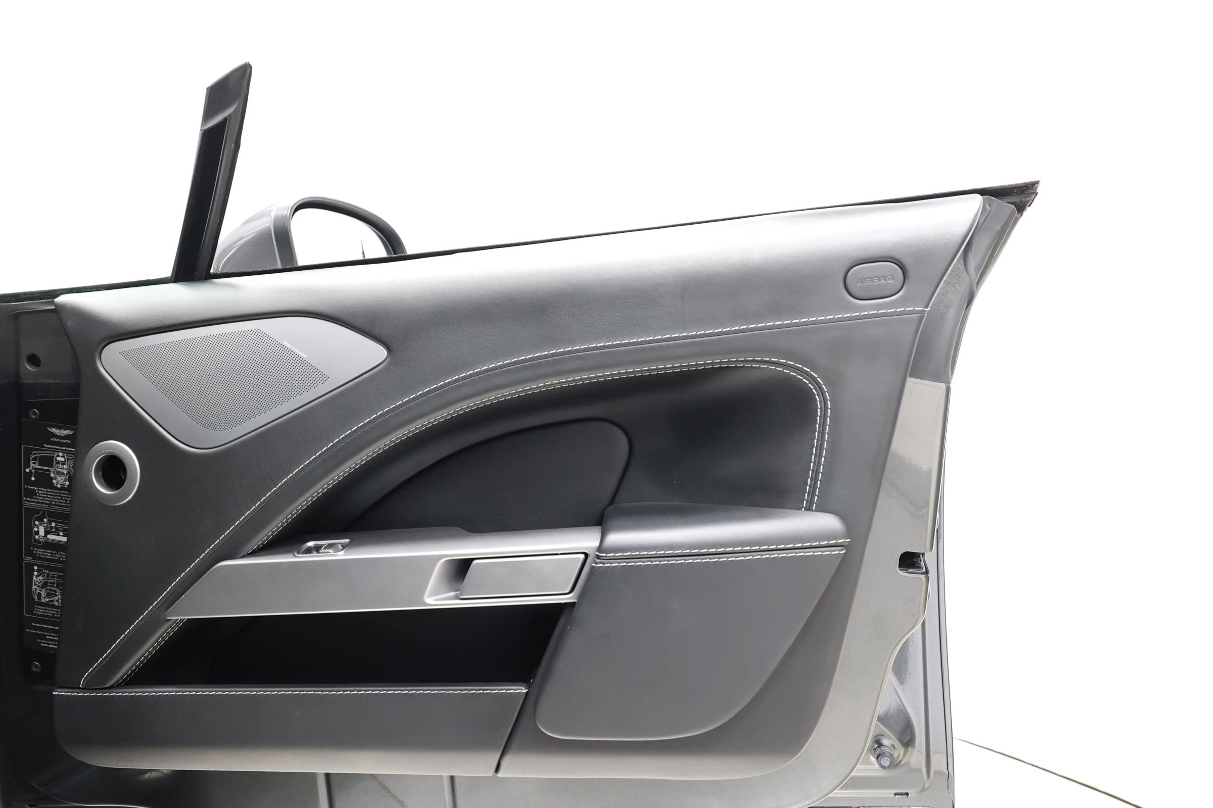 Used 2015 Aston Martin Rapide S image 74