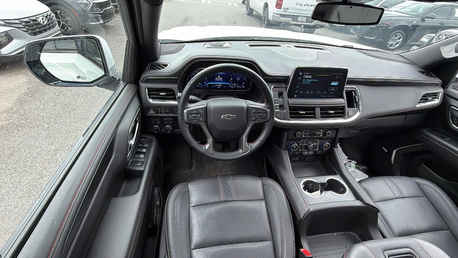 Used 2024 Chevrolet Tahoe RST w/ Luxury Package AWD/4WD image 27
