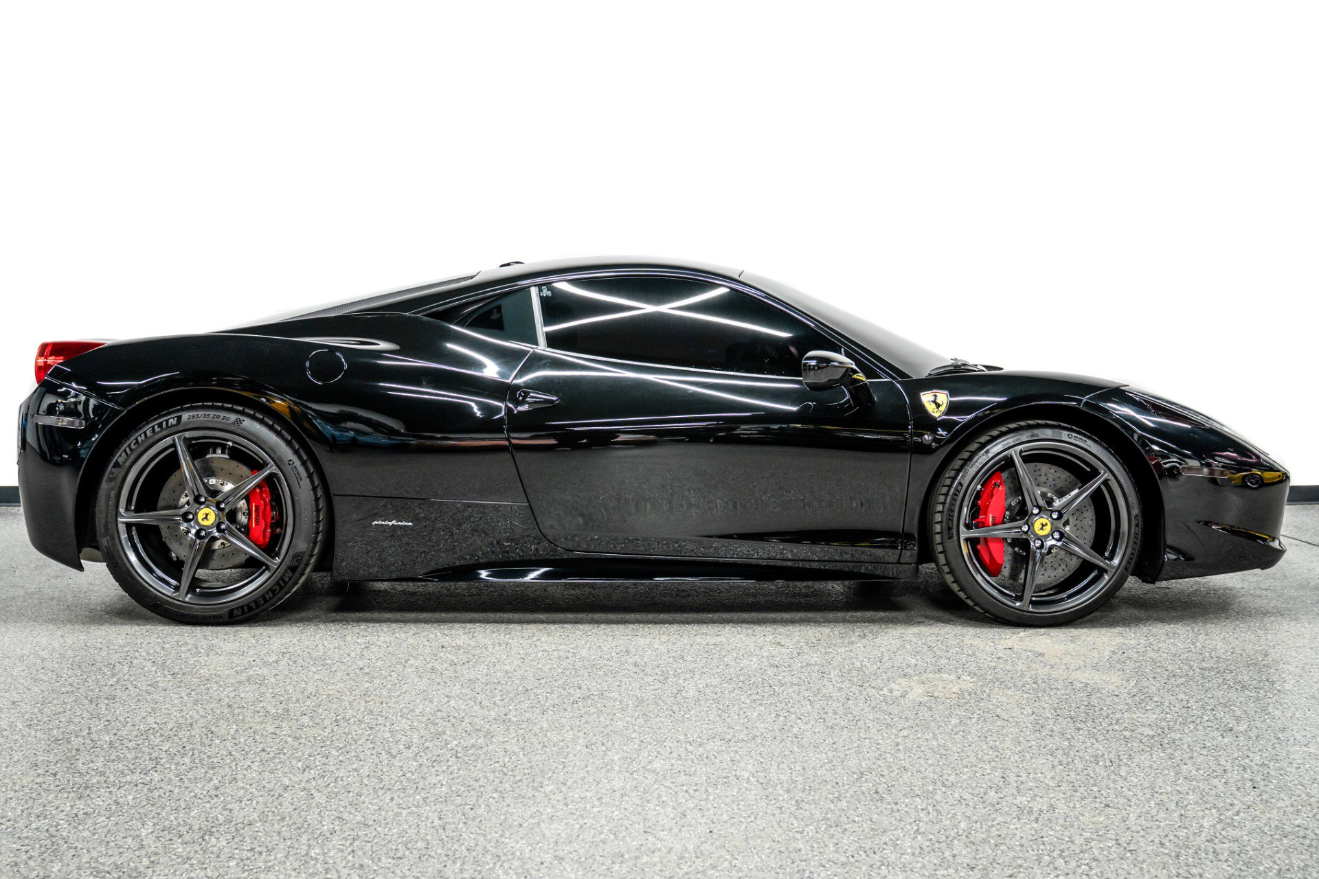 Used 2012 Ferrari 458 Italia Coupe image 35