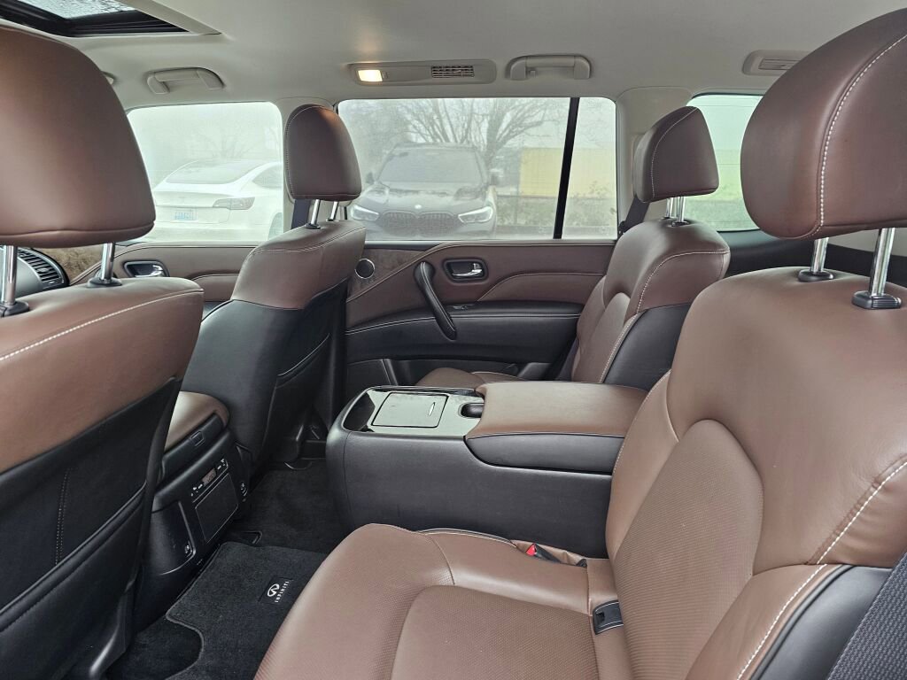 Used 2023 INFINITI QX80 Premium Select w/ Cargo Package image 21