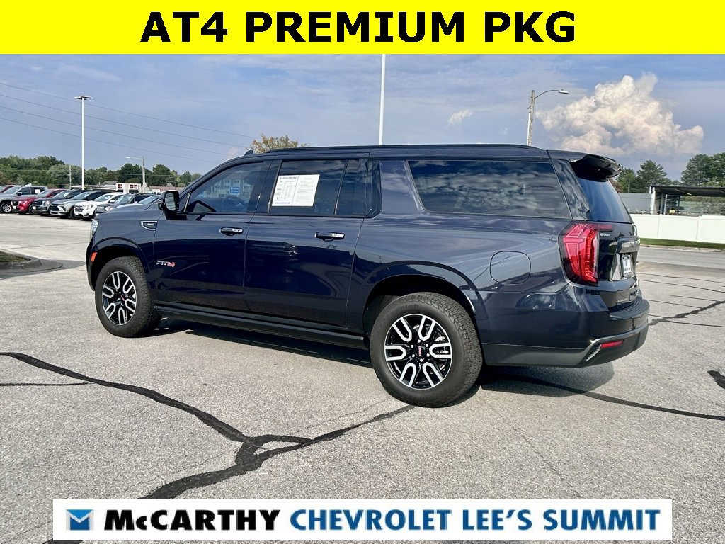 Used 2023 GMC Yukon XL AT4 w/ AT4 Premium Package image 4
