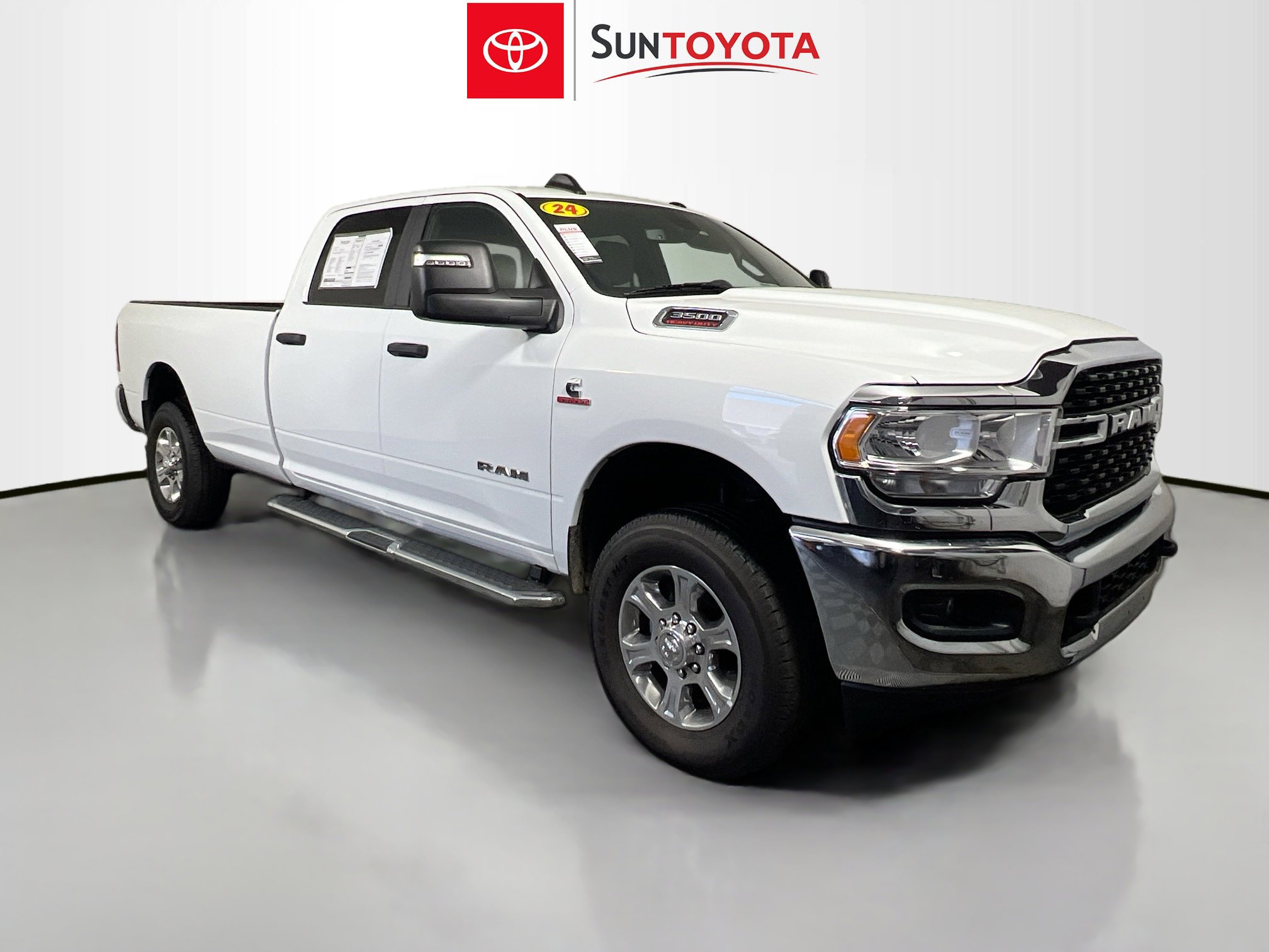 Used 2024 RAM 3500 Big Horn image 1