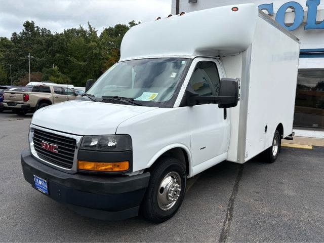 Used 2018 GMC Savana 3500 w/ Power Convenience Package RWD image 1