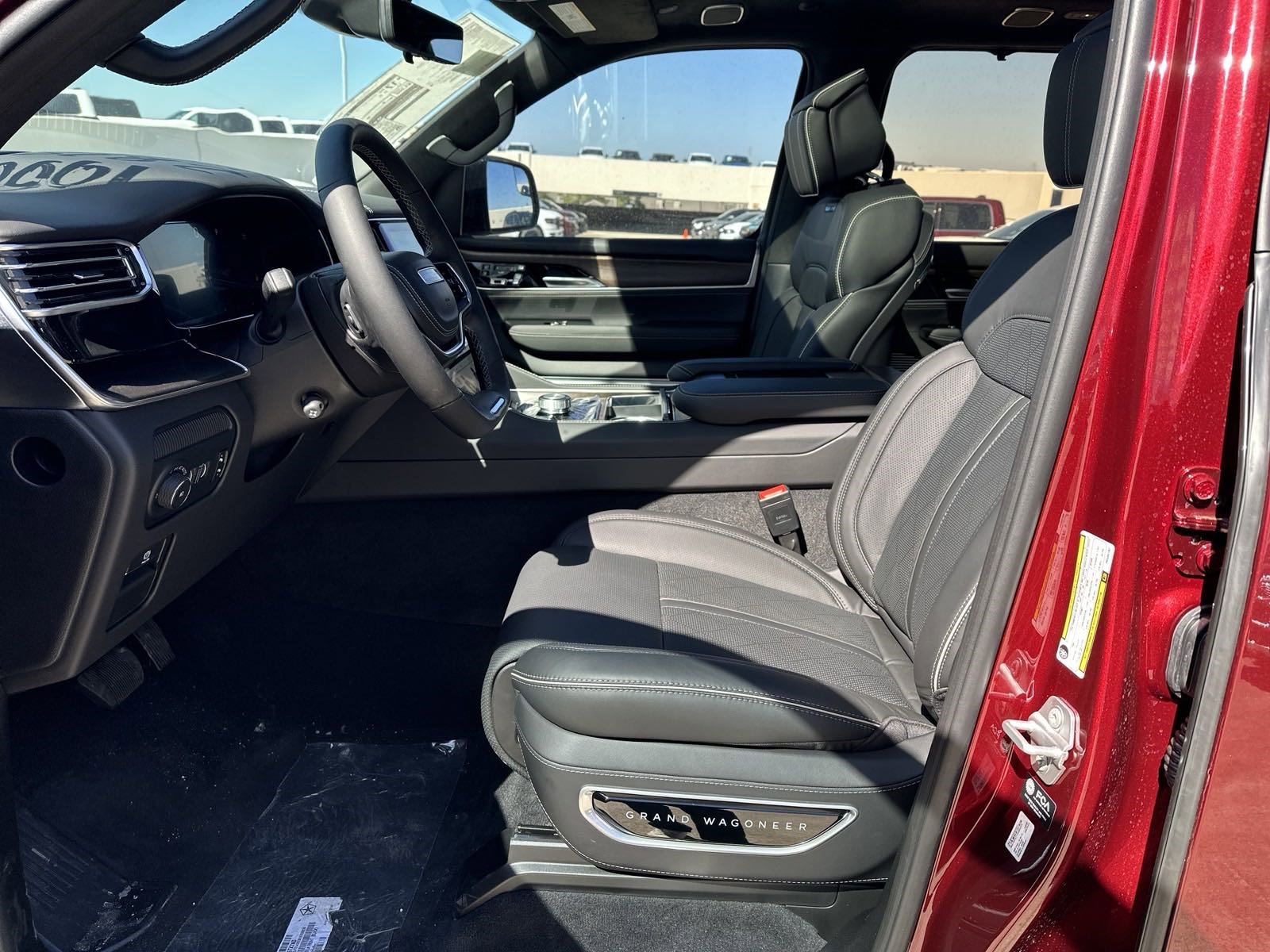 New 2023 Jeep Grand Wagoneer Series II w/ Premium Group II image 8