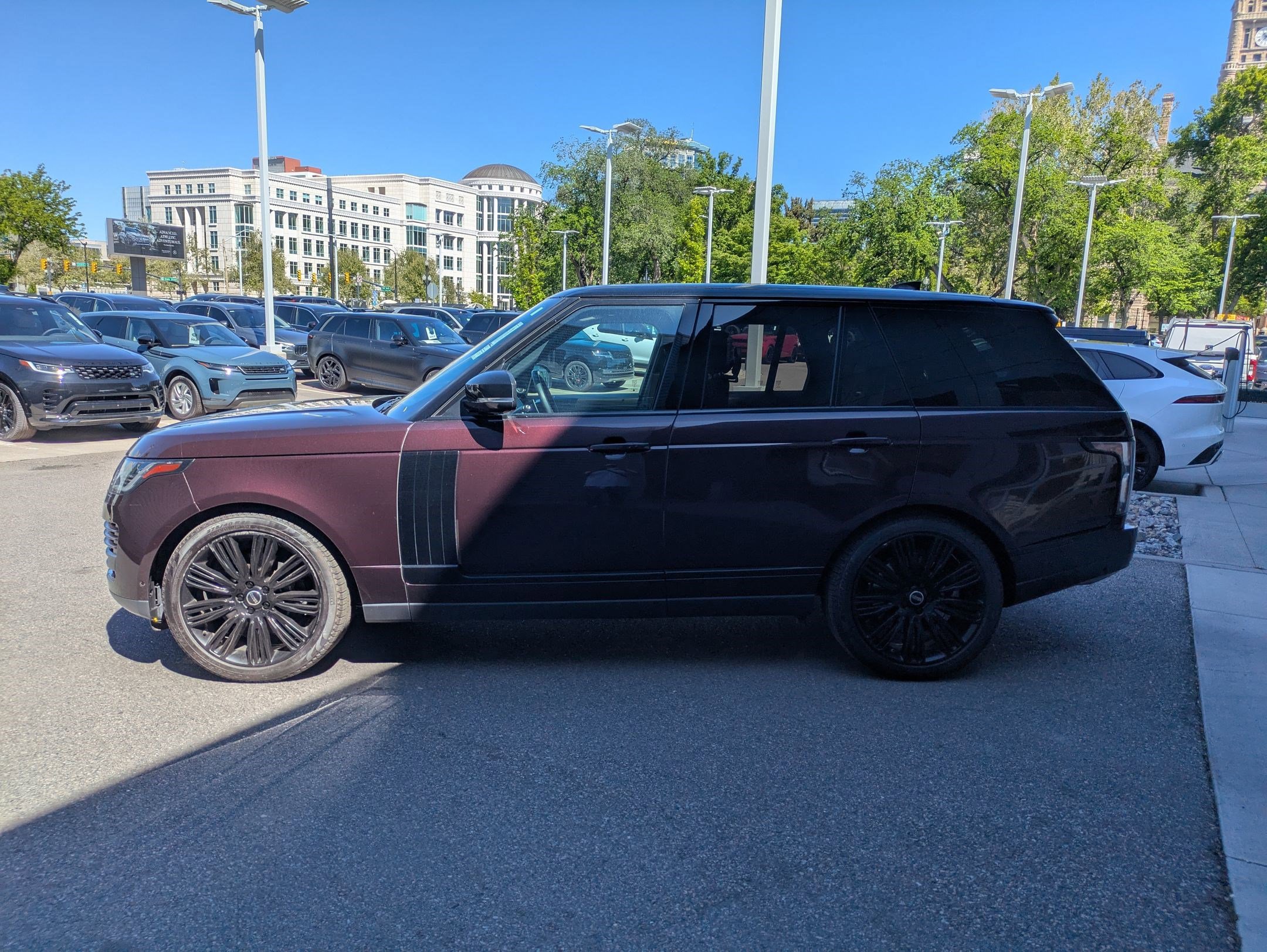Used 2018 Land Rover Range Rover HSE AWD/4WD image 11