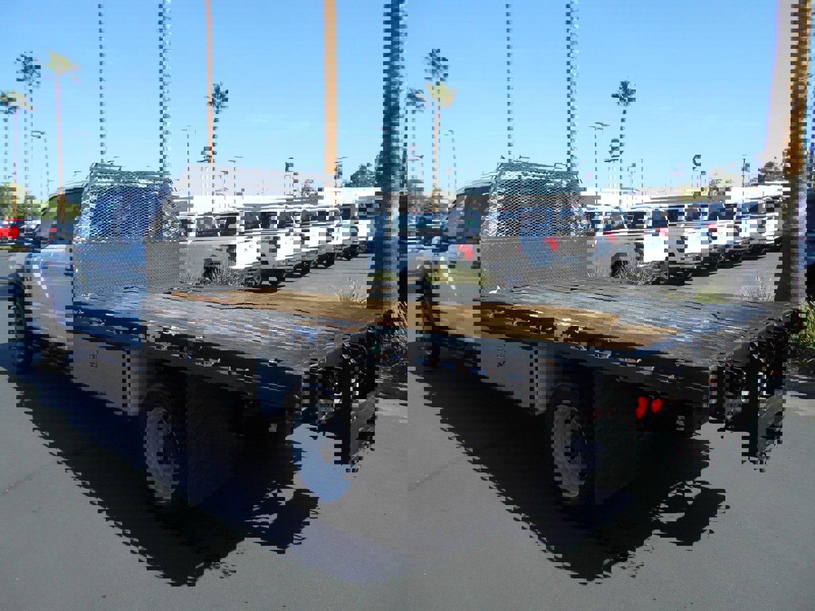 Used 2024 Ford F550 4x4 Crew Cab Super Duty image 5