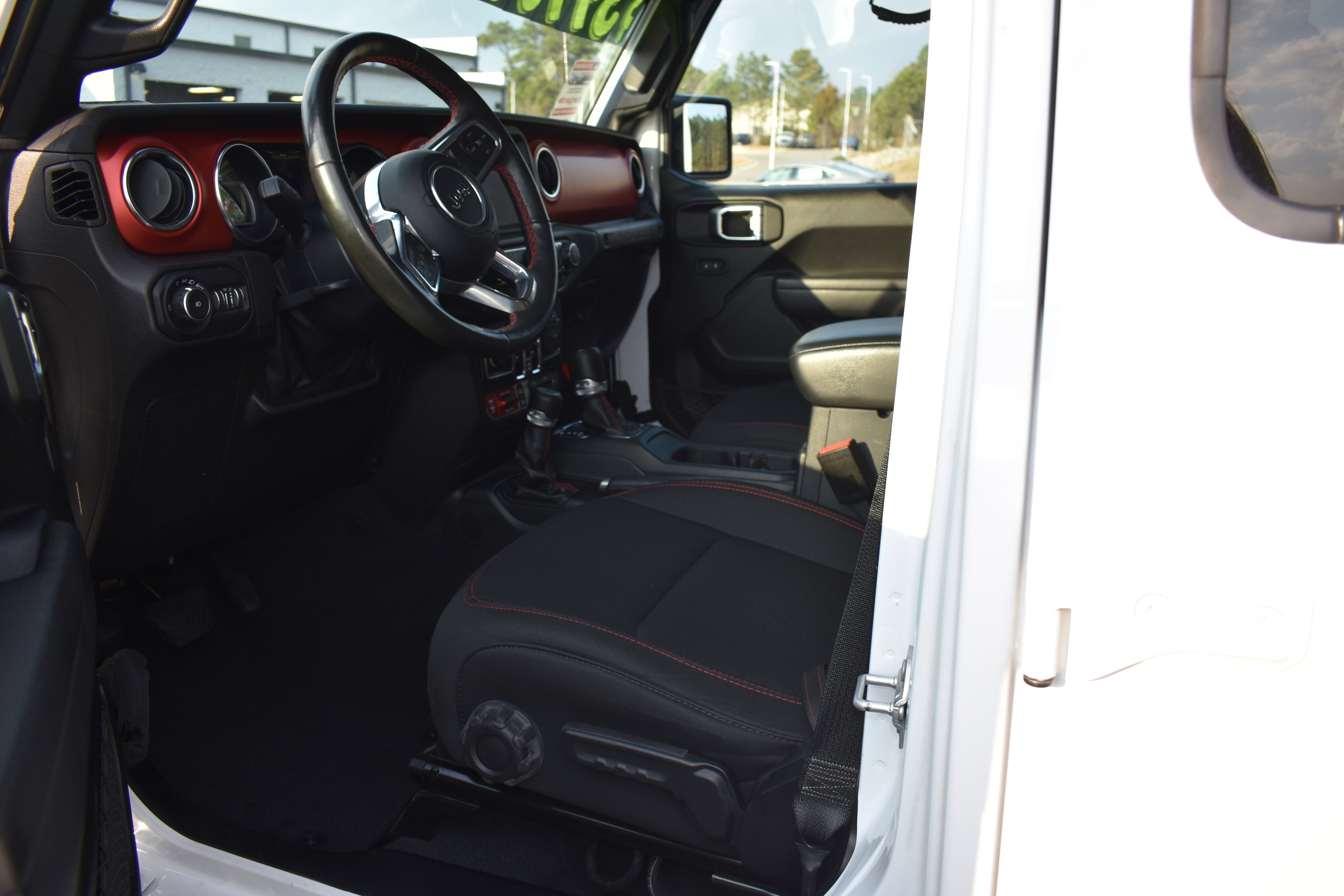 Used 2022 Jeep Wrangler Unlimited Rubicon w/ LED Lighting Group image 12