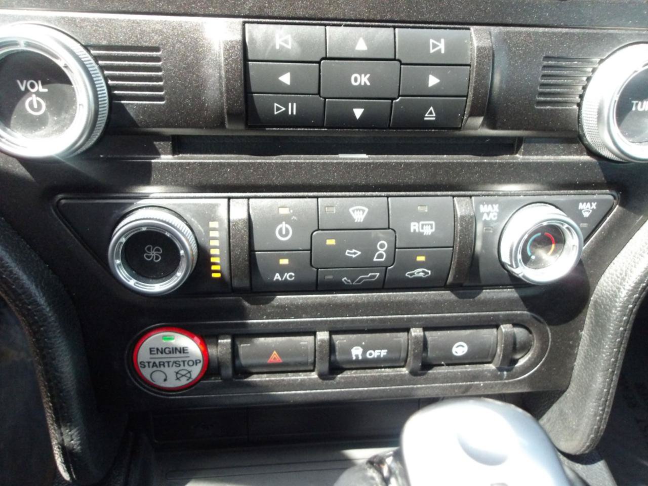 Used 2015 Ford Mustang Coupe w/ Equipment Group 051A RWD image 18