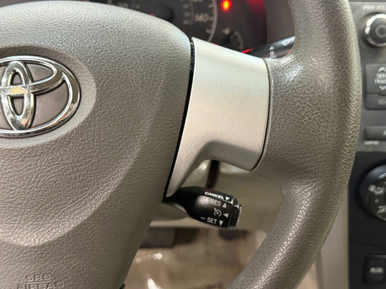 Used 2010 Toyota Corolla LE image 28