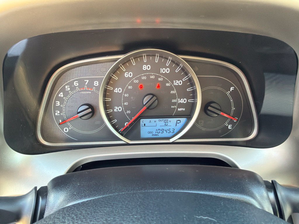 Used 2015 Toyota RAV4 LE AWD/4WD image 14