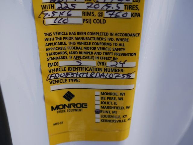 New 2024 Ford F550 4x4 Regular Cab Super Duty image 24