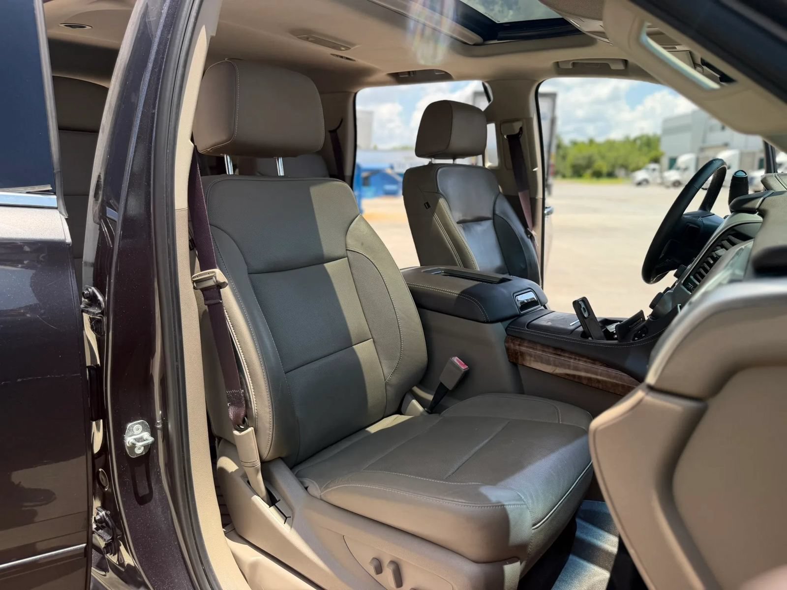 Used 2017 Chevrolet Tahoe Premier RWD image 29
