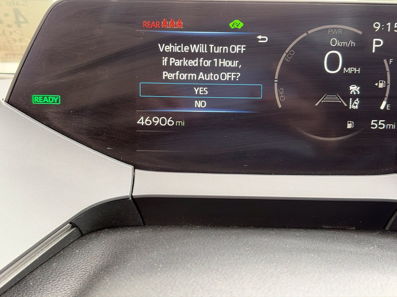 Used 2023 Toyota Prius LE FWD image 11
