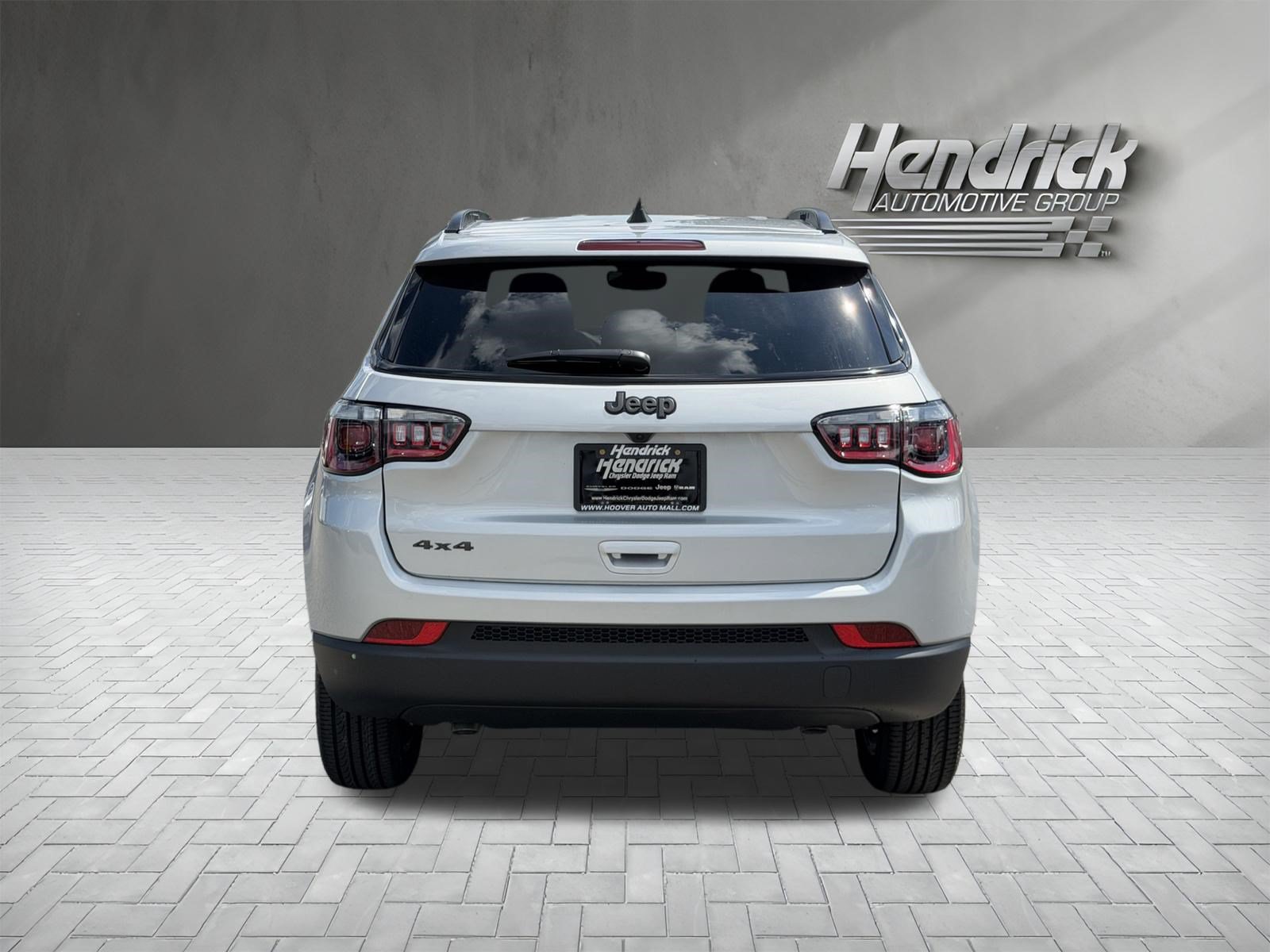 New 2026 Jeep Compass Latitude AWD/4WD image 9
