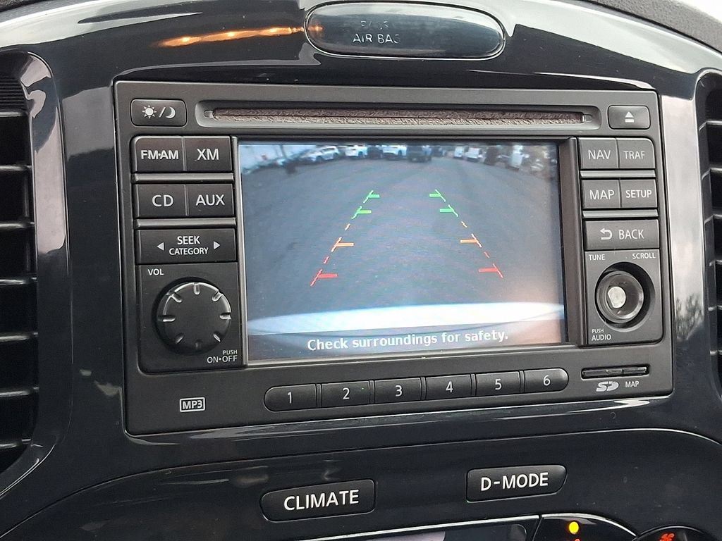 Used 2014 Nissan Juke SV w/ Navigation Package AWD/4WD image 19