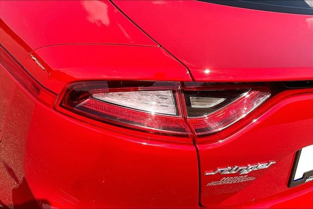 Used 2018 Kia Stinger GT2 RWD image 22