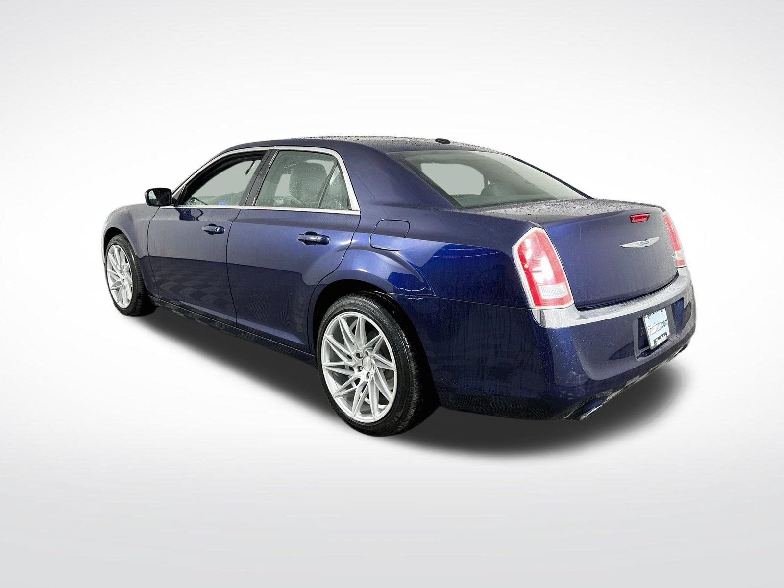 Used 2013 Chrysler 300 RWD image 6