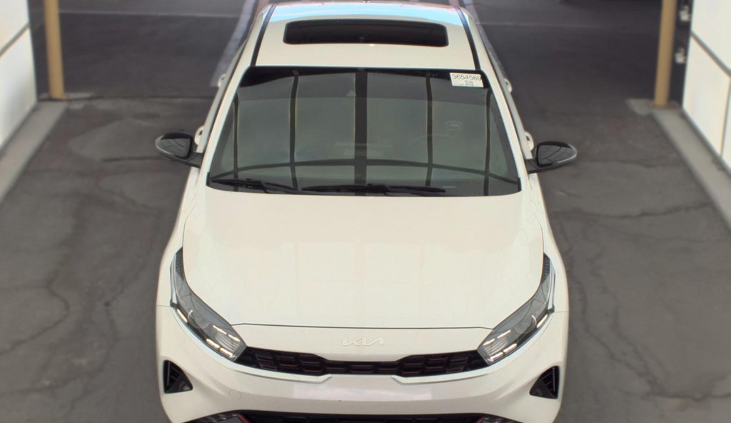 Used 2024 Kia Forte GT-Line w/ GT-Line Premium Package FWD image 3