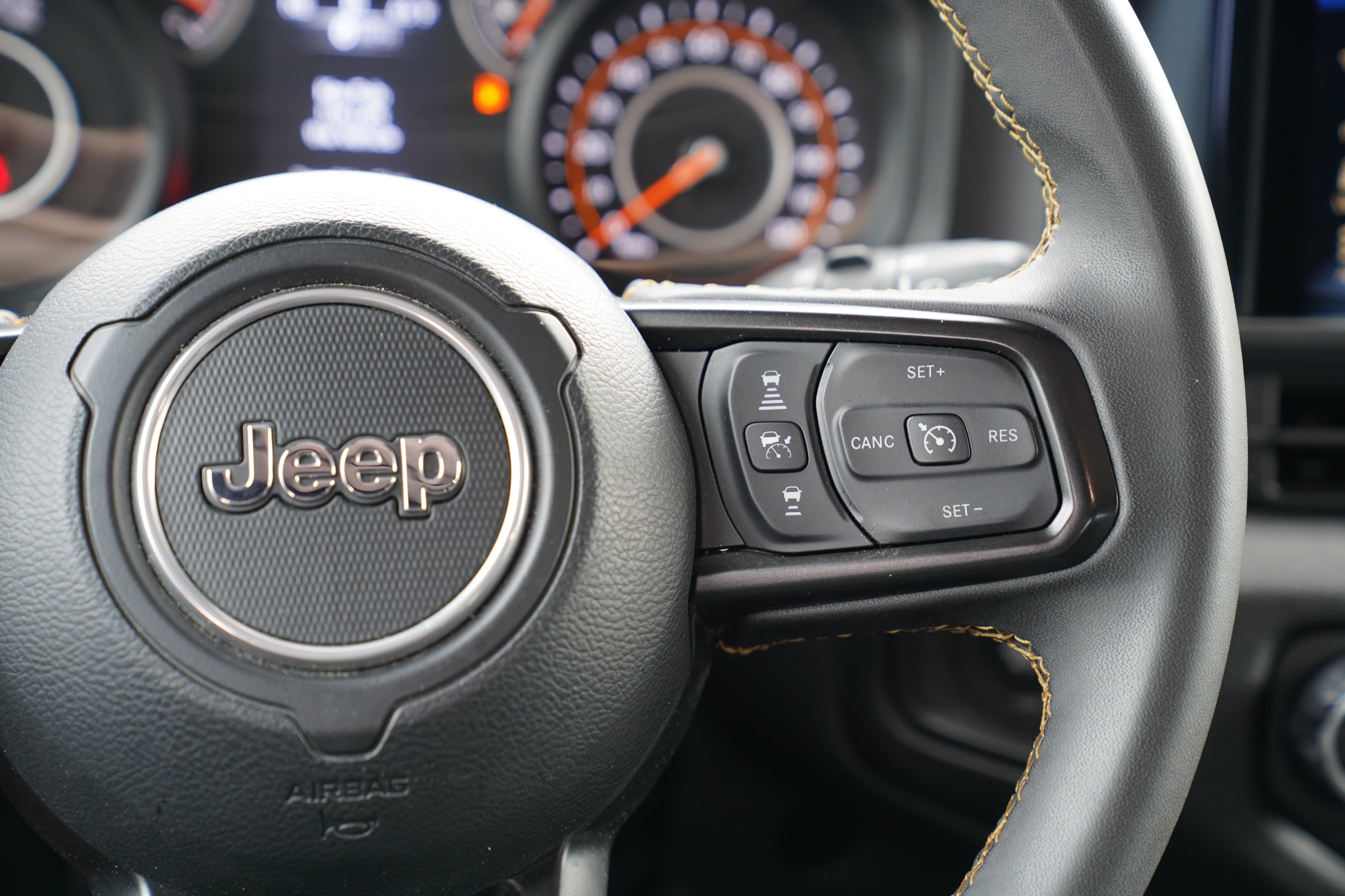 Used 2024 Jeep Wrangler Unlimited Sport AWD/4WD image 17