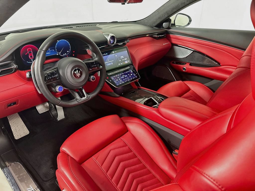 Used 2024 Maserati GranTurismo Trofeo AWD/4WD image 9