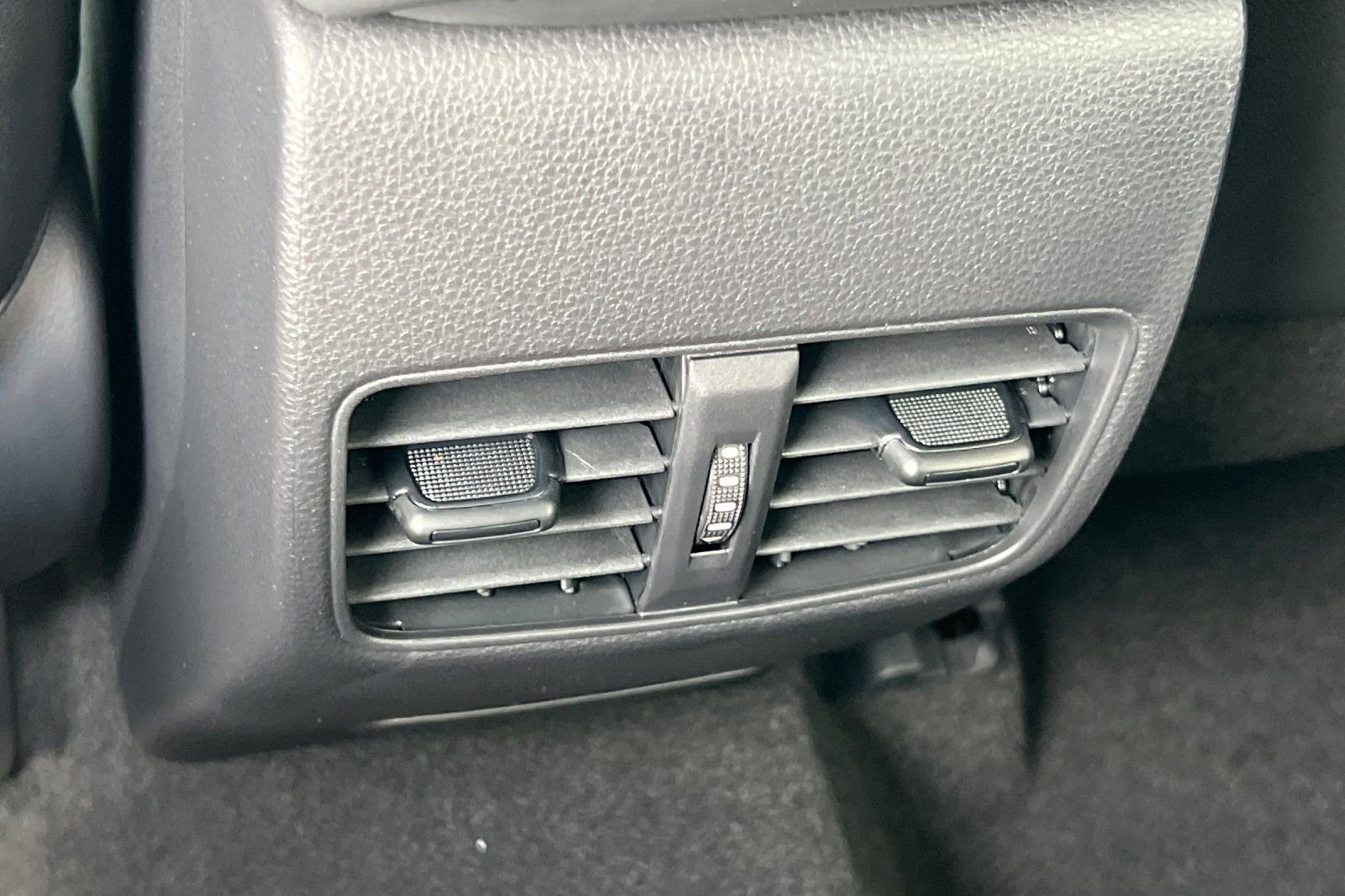 New 2026 Toyota Corolla Cross XLE image 15