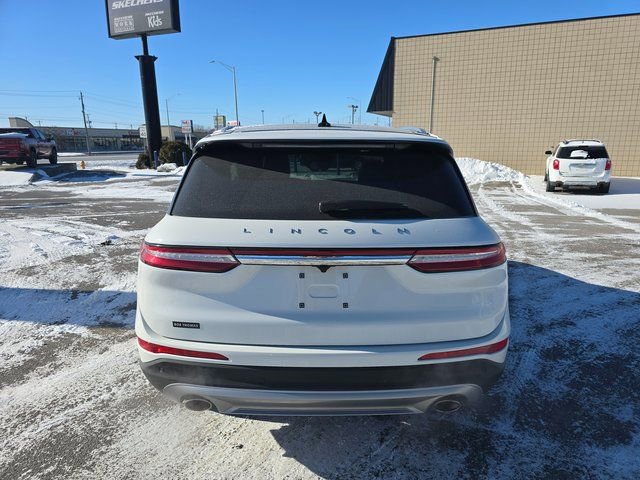 Used 2022 Lincoln Corsair Reserve w/ Elements Package image 5