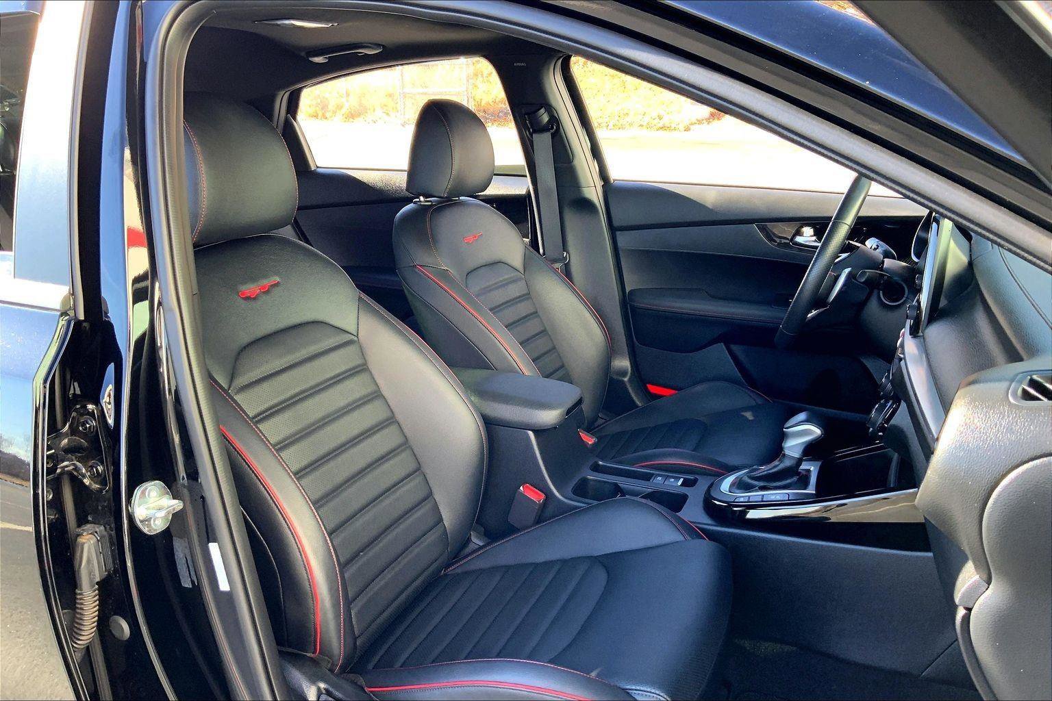 Used 2024 Kia Forte GT w/ GT2 Package image 7