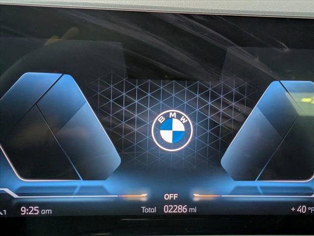 Used 2024 BMW 530i xDrive w/ Convenience Package image 9