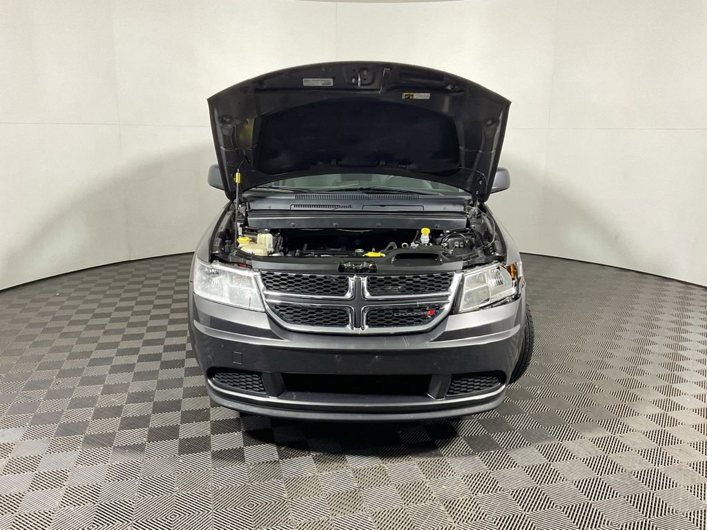 Used 2017 Dodge Journey SE FWD image 4